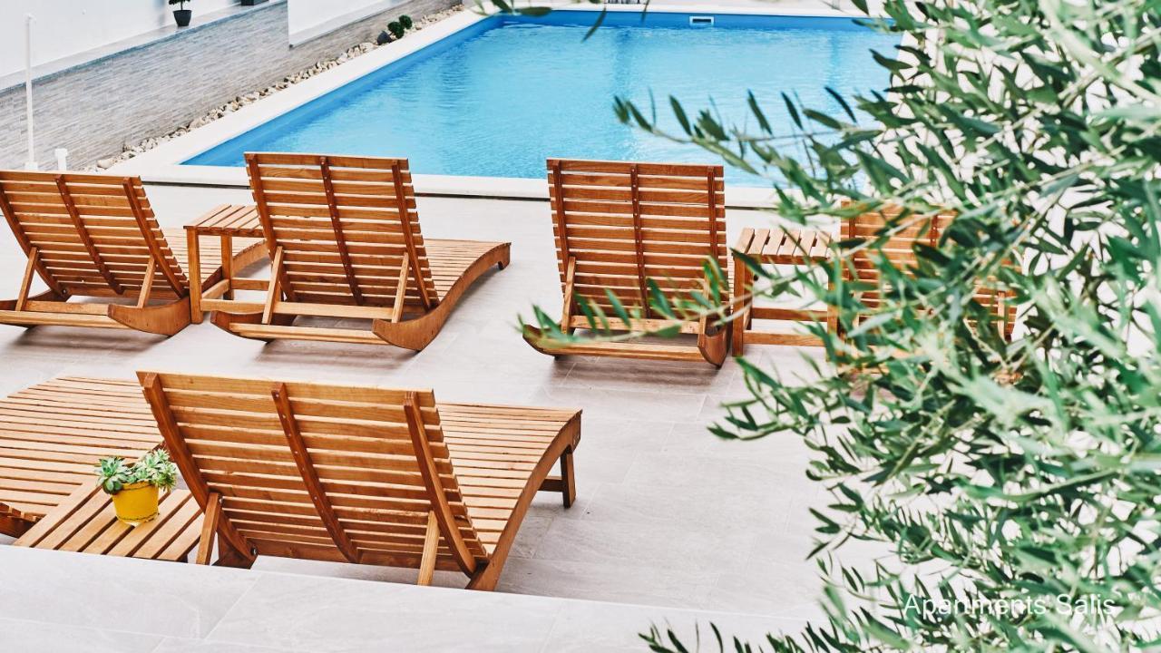 Salis Apartman Vrsi